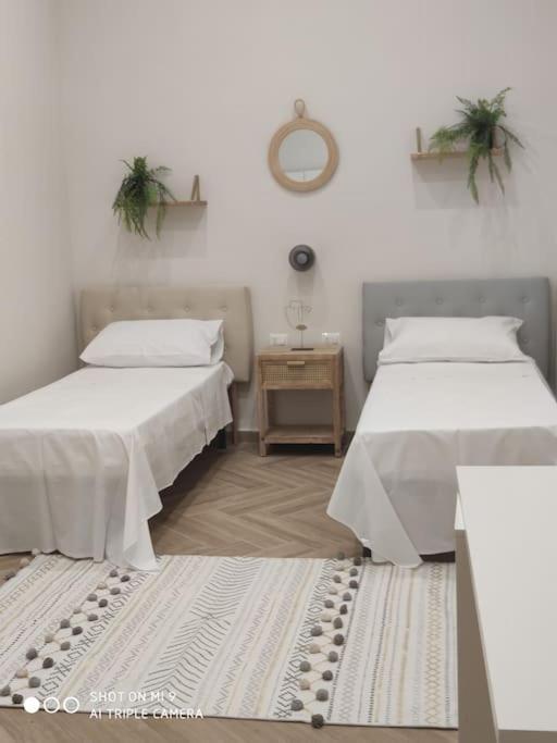 Scio' Apartment-Centro Storico- Naples Extérieur photo