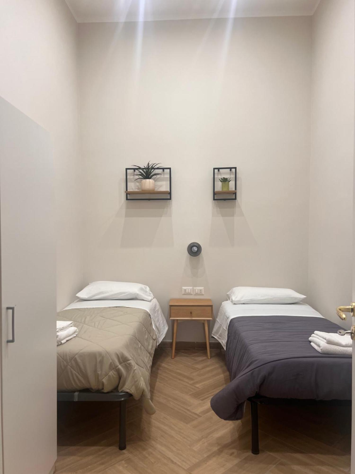 Scio' Apartment-Centro Storico- Naples Extérieur photo